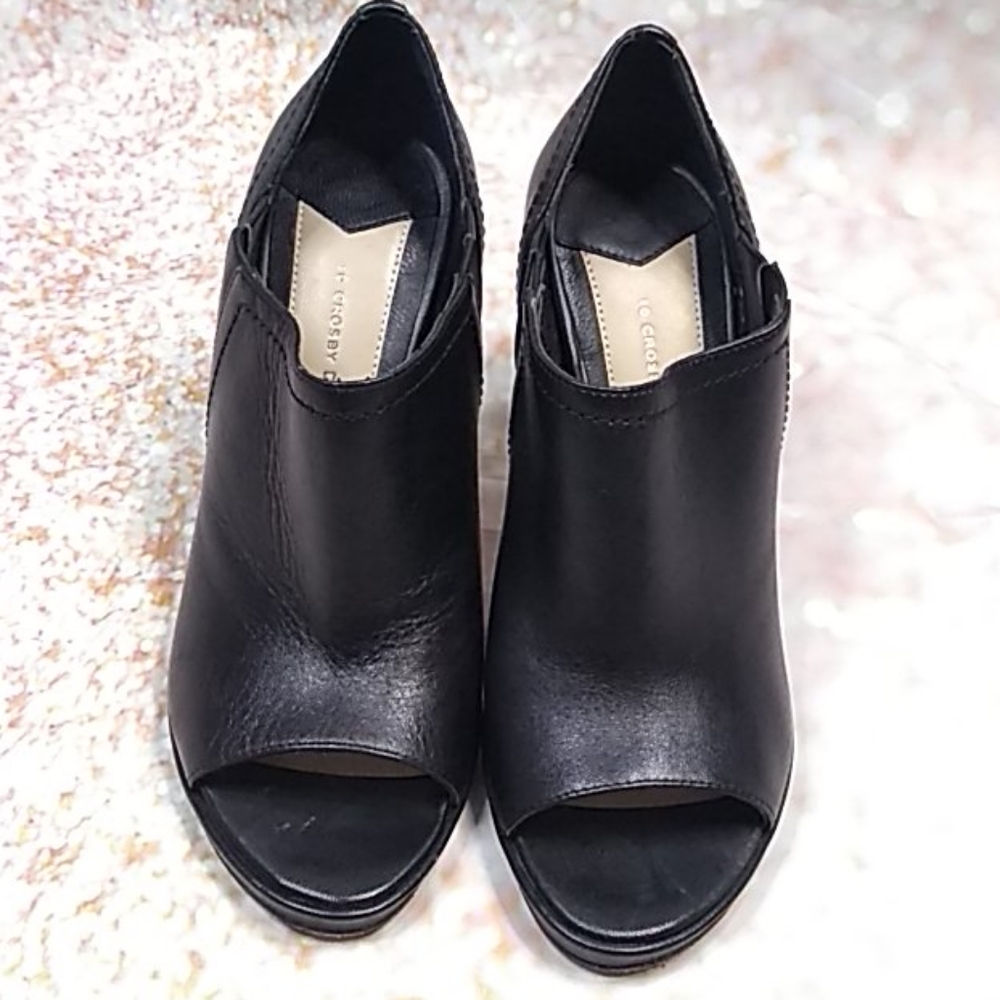 Black 10 Crosby Derek Lam Heeled Booties SZ 8M